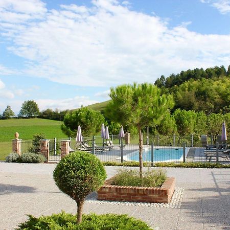 Cascina Castagneto CastellʼAlfero Exterior foto